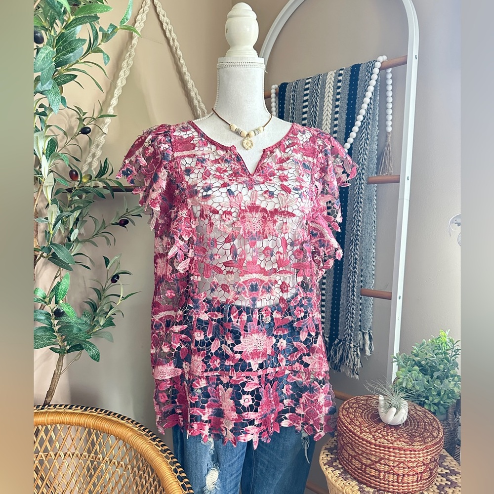 Soft Surroundings Bougainvillea Laser Cut Floral Blouse Boho Pink Lace Top M
